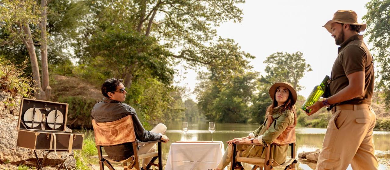 Banjaar Tola Kanha National Park - A Taj Safari Lodge Eksteriør bilde